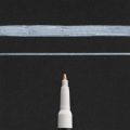 marker Sakura Permapaque marker fine white - biały