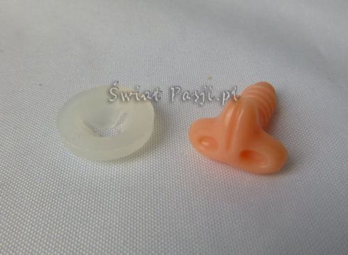 nosek (safety nose) zwierzęcy cielisty 13 x 9 mm