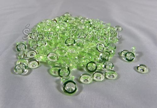 kropki akrylowe - jasno zielone